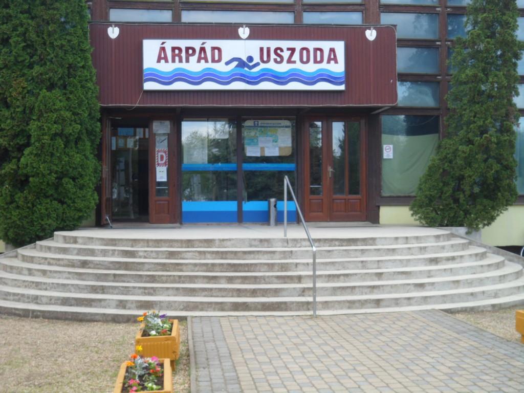 Makai Apartman Hotel Hajdúszoboszló Buitenkant foto